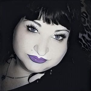 Meet your Posher, Gaybrielle